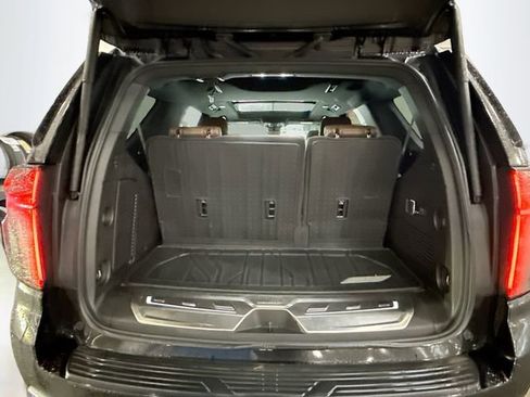 Used 2023 Chevrolet Tahoe High Country w/ LPO, Illumination Package image 29