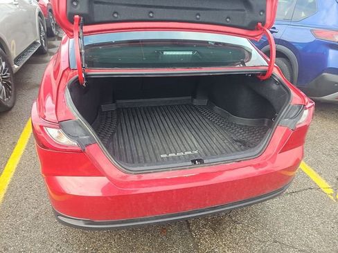 Used 2025 Toyota Camry LE image 13