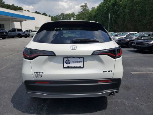 New 2027 Honda HR-V Sport image 5