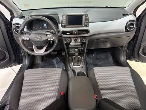 Used 2019 Hyundai Kona SE AWD/4WD image 13