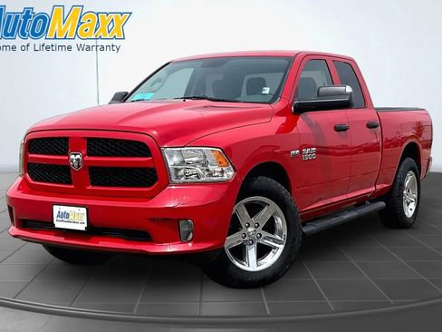 Used 2017 RAM 1500 Express w/ Express Value Package AWD/4WD image 1