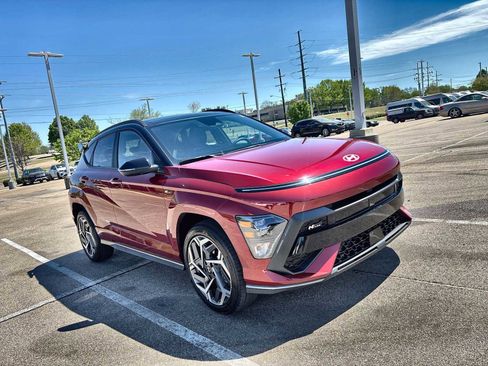 Used 2024 Hyundai Kona N Line image 11