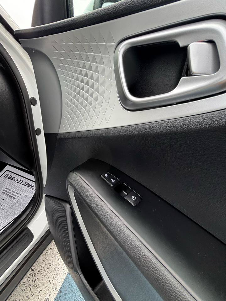 Used 2020 Kia Soul LX FWD image 25