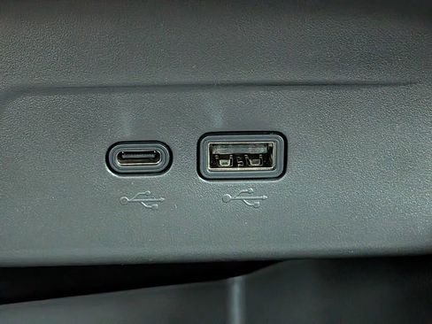 New 2026 Chevrolet Trax RS w/ Driver Confidence Package image 22