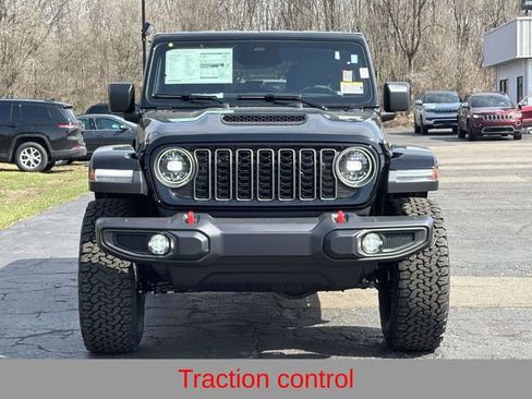 New 2026 Jeep Wrangler Unlimited Rubicon w/ Xtreme 35 Tire Package AWD/4WD image 28