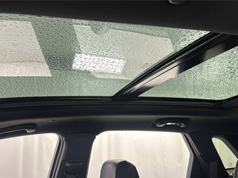 Used 2025 Cadillac XT5 Premium Luxury image 36