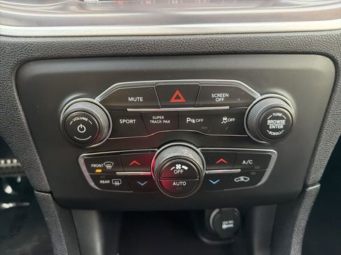 Used 2020 Dodge Charger GT w/ Blacktop Package image 31