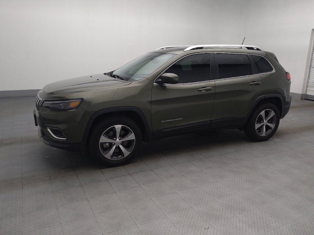 Used 2019 Jeep Cherokee Limited AWD/4WD image 2
