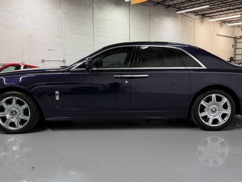 Used 2010 Rolls-Royce Ghost RWD image 24