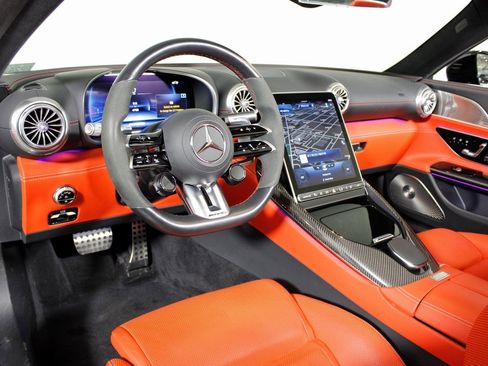 Certified 2022 Mercedes-Benz SL 63 AMG 4MATIC image 17