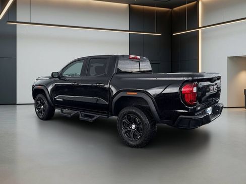 Certified 2024 GMC Canyon Elevation w/ Convenience Package RWD image 3