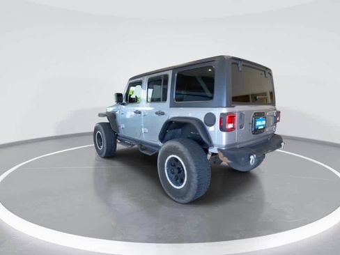 Used 2018 Jeep Wrangler Unlimited Sport S AWD/4WD image 6