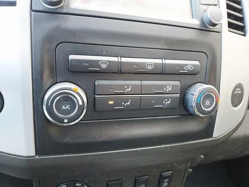 Used 2013 Nissan Xterra PRO-4X w/ Pro-4x Leather Pkg image 29