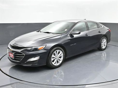 Used 2023 Chevrolet Malibu LT FWD image 1