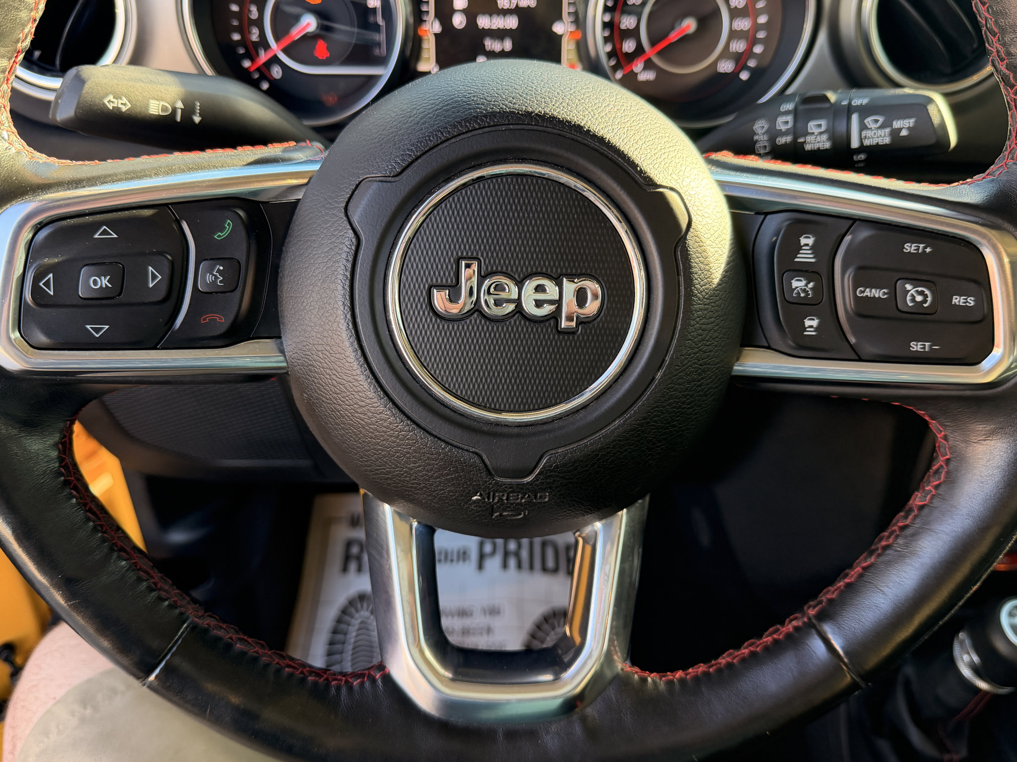 Used 2019 Jeep Wrangler Unlimited Rubicon w/ Dual Top Group AWD/4WD image 22