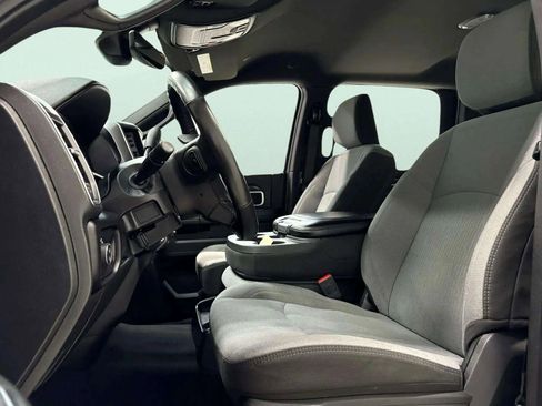 Used 2024 RAM 2500 Big Horn image 15