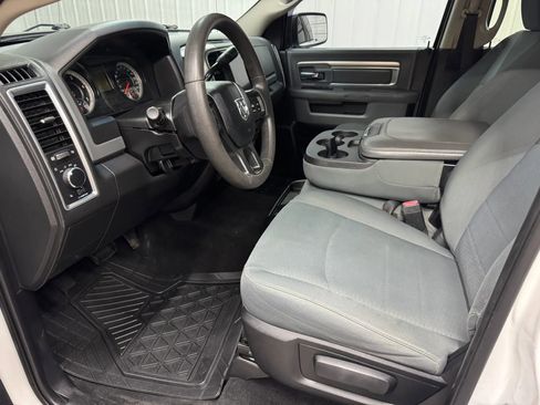 Used 2018 RAM 2500 SLT AWD/4WD image 9