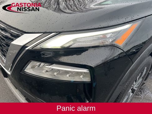 Used 2023 Nissan Rogue SV image 7