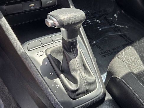 Used 2023 Kia Rio S FWD image 21