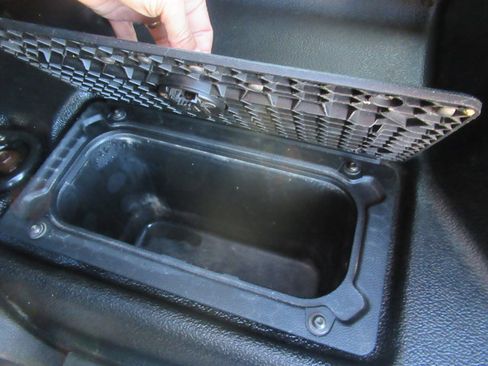 Used 2016 RAM 2500 Tradesman image 16