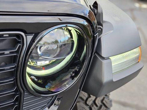 Used 2024 Jeep Wrangler Sport image 10