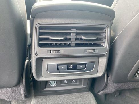 Used 2024 Audi Q7 2.0T Premium Plus image 23