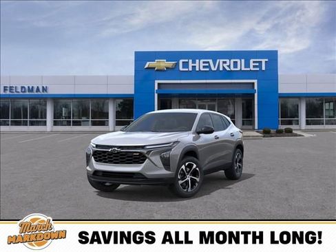 New 2026 Chevrolet Trax RS image 8