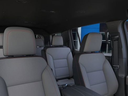 New 2026 Chevrolet Traverse LT FWD image 24