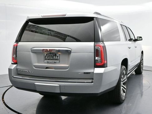 Used 2019 GMC Yukon XL Denali w/ Denali Ultimate Package image 6