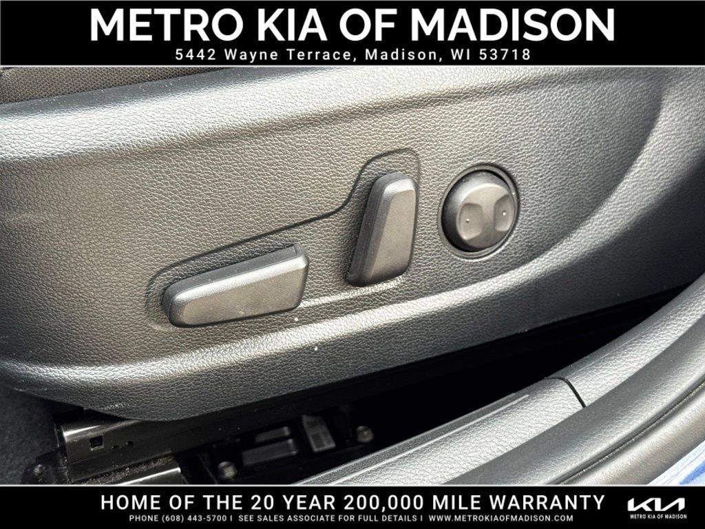 Used 2024 Kia Seltos SX w/ SX Sunroof Package AWD/4WD image 14