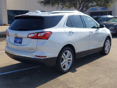 Used 2021 Chevrolet Equinox Premier image 3