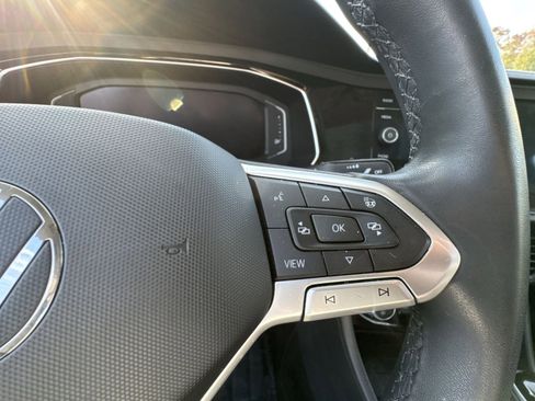 Used 2023 Volkswagen Jetta SEL image 41