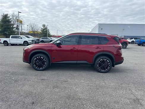 New 2026 Nissan Rogue SV image 7