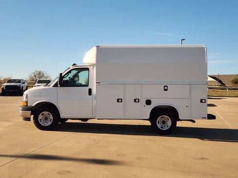 New 2025 Chevrolet Express 3500 w/ Power Convenience Package RWD image 3