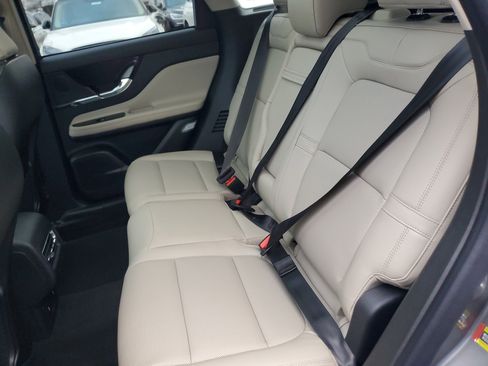 New 2026 Lincoln Corsair Premiere image 28