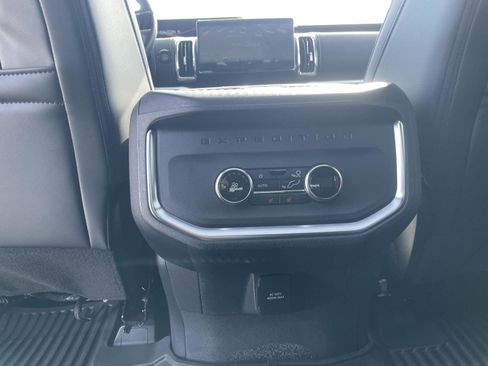 New 2026 Ford Expedition Platinum w/ Stealth Performance Package image 29