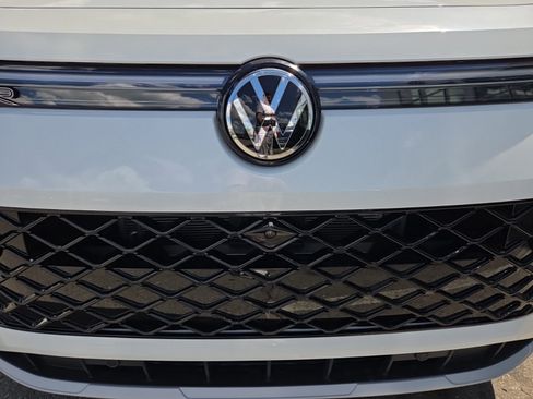 New 2026 Volkswagen Tiguan SEL R-Line AWD/4WD image 6