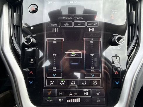 Used 2025 Subaru Legacy Premium image 19