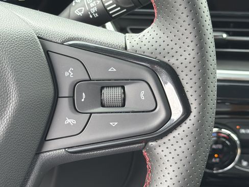 New 2026 Chevrolet Trax RS FWD image 25