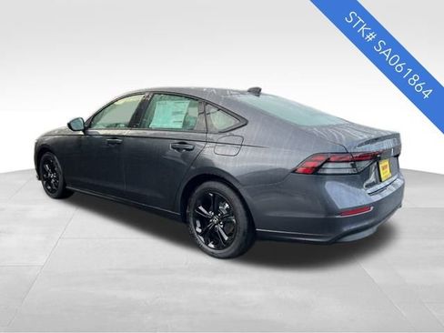 New 2025 Honda Accord SE image 5