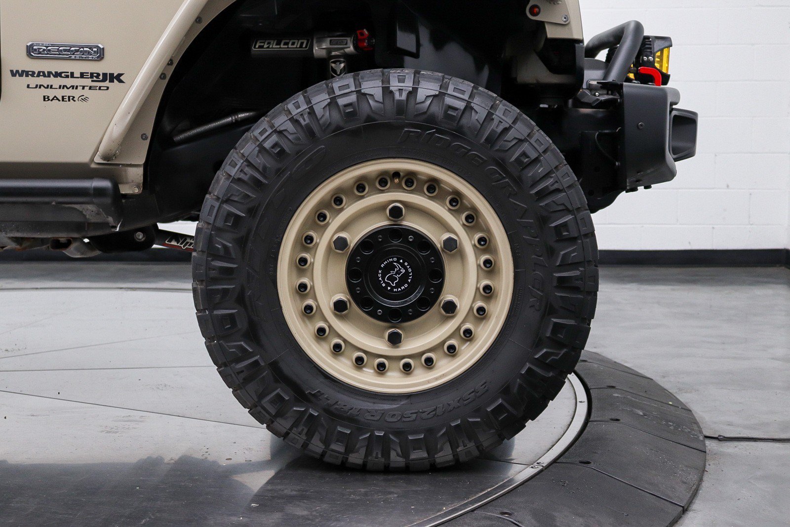 Used 2018 Jeep Wrangler Unlimited Rubicon AWD/4WD image 13