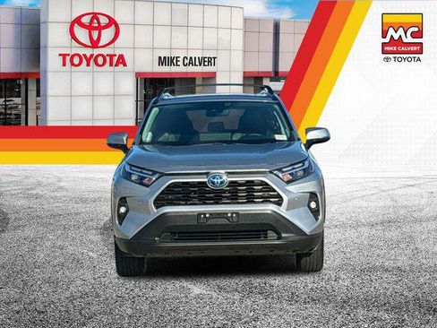 Certified 2023 Toyota RAV4 XLE Premium AWD/4WD image 8