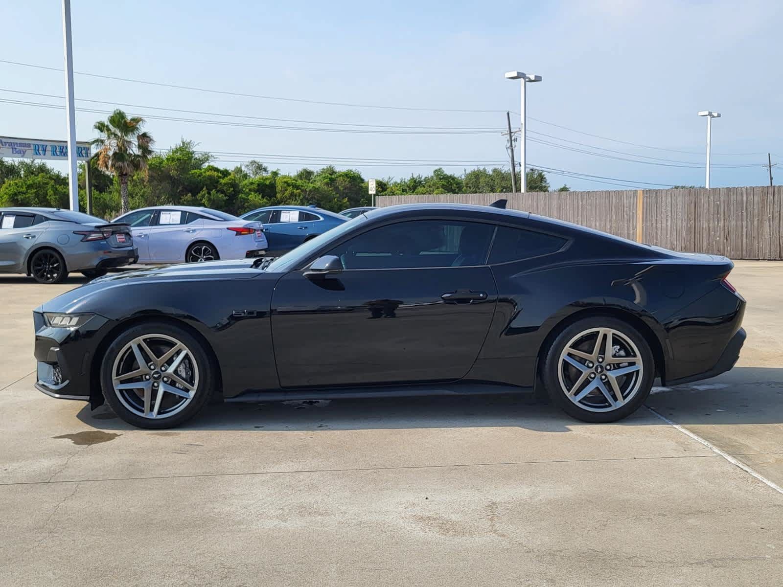 Used 2024 Ford Mustang GT Premium RWD image 2