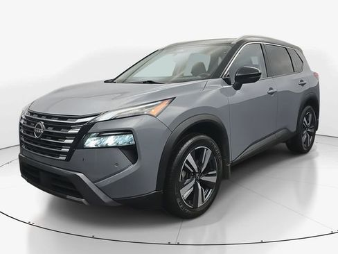 Used 2024 Nissan Rogue SL w/ SL Premium Package image 5