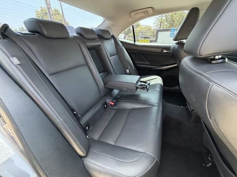 Used 2014 Lexus IS 250 w/ Navigation Package RWD image 27