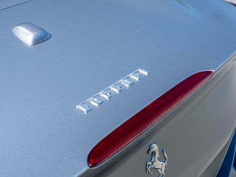 Certified 2019 Ferrari Portofino image 16