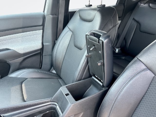 Used 2024 Jeep Compass Latitude AWD/4WD image 20