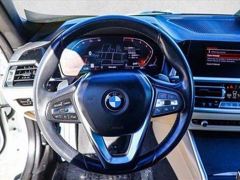 Used 2023 BMW 430i Convertible w/ Convenience Package image 12