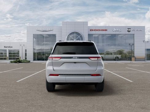 New 2026 Jeep Grand Cherokee Limited AWD/4WD image 7