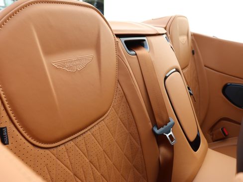 New 2025 Aston Martin DB12 Convertible image 18